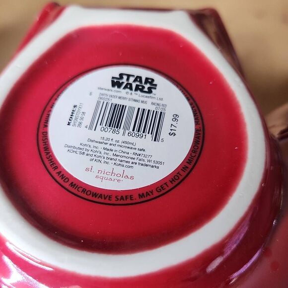 Star Wars Christmas Red peppermint Darth Vader mug - Picture 4 of 4